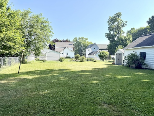 1018 Kenwood Ave, Belding, MI 48809 - photo 7