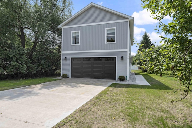 202 W Carpenter St, Charlevoix, MI 49720 - photo 2