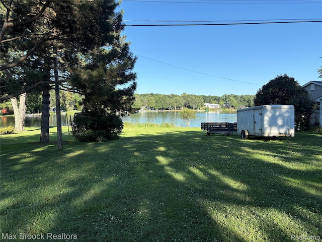 1105 Pinecrest Dr, White Lake, MI 48386 - photo 1