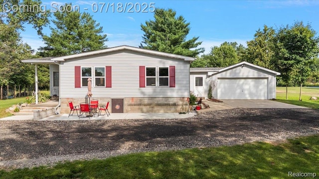 8353 Mason Rd, Fowlerville, MI 48836 - photo 2