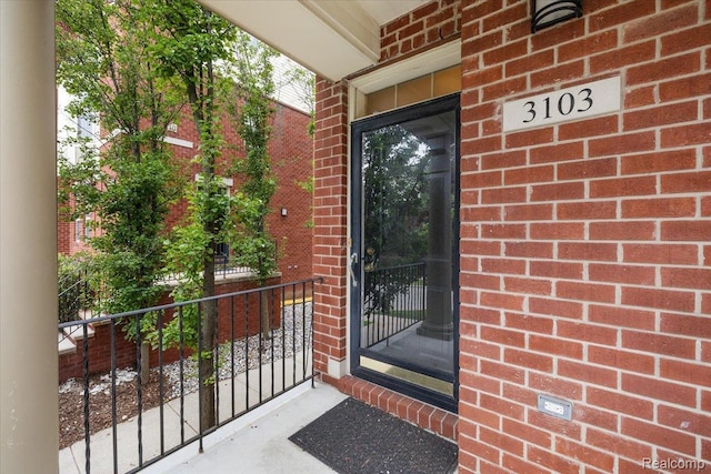 3103 Camden Dr, Troy, MI 48084 - photo 2