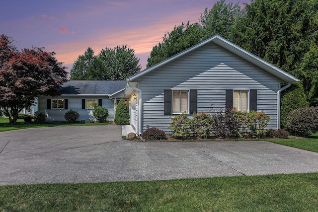 6860 E Harbor Dr, Elk Rapids, MI 49629 - photo 2