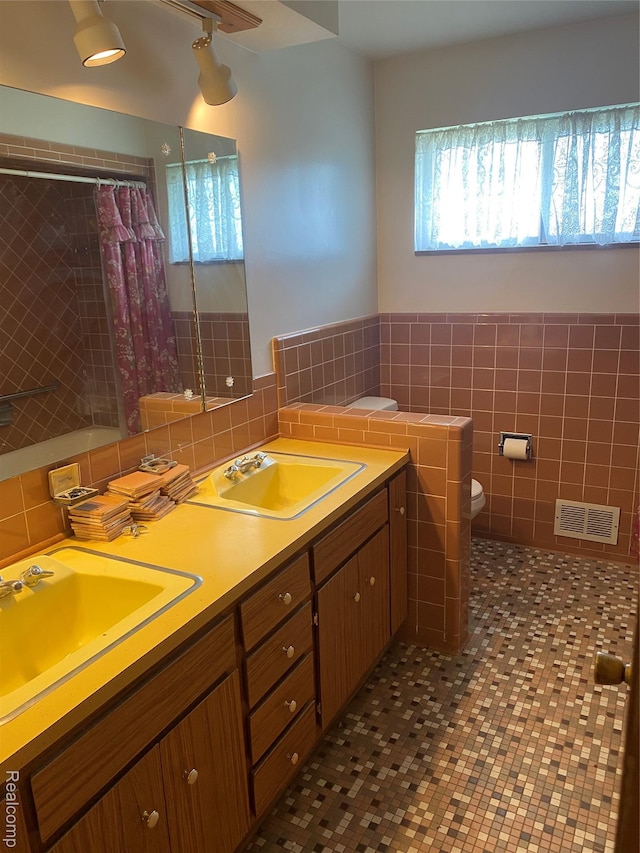 21700 Wilmot Ave, Eastpointe, MI 48021 - photo 5