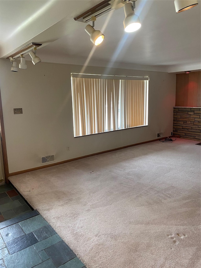 21700 Wilmot Ave, Eastpointe, MI 48021 - photo 3