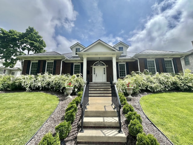 221 N Manning St, Hillsdale, MI 49242 - photo 2
