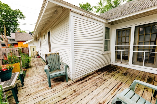 154 W Larch Ave, Muskegon, MI 49441 - photo 23