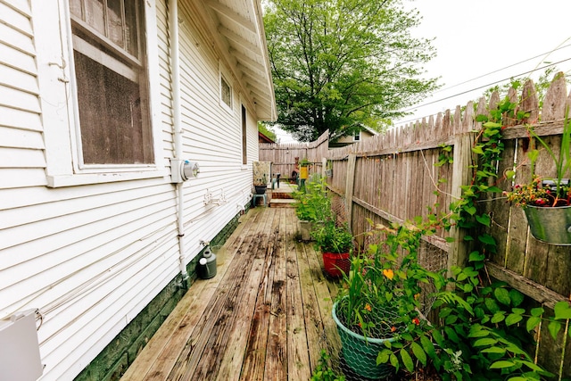 154 W Larch Ave, Muskegon, MI 49441 - photo 25