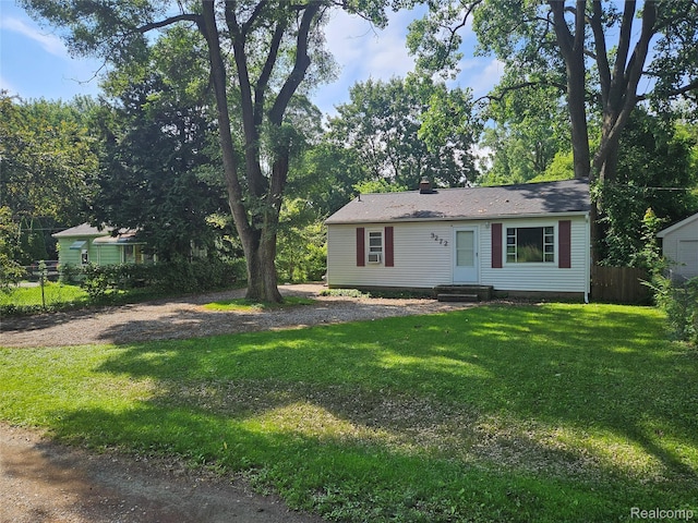 3272 Sayre Ct, Burton, MI 48519 - photo 1