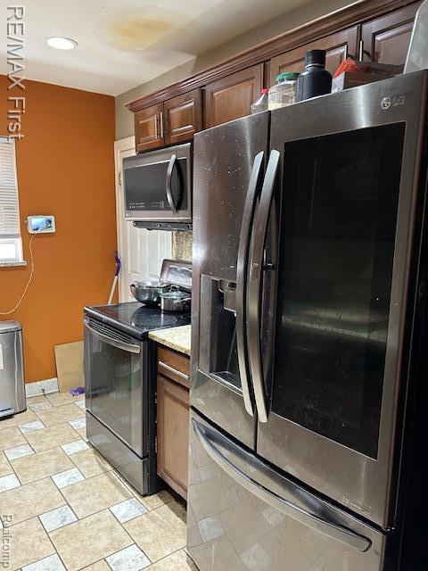 16550 Avon Ave, Detroit, MI 48219 - photo 7