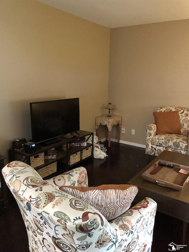 8095 Oak St, Taylor, MI 48180 - photo 6