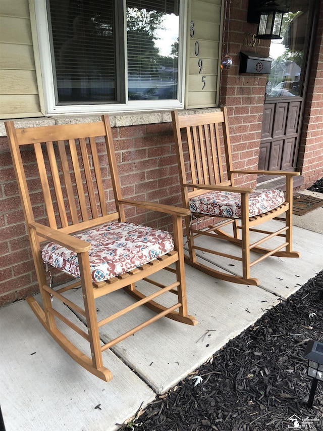 8095 Oak St, Taylor, MI 48180 - photo 2