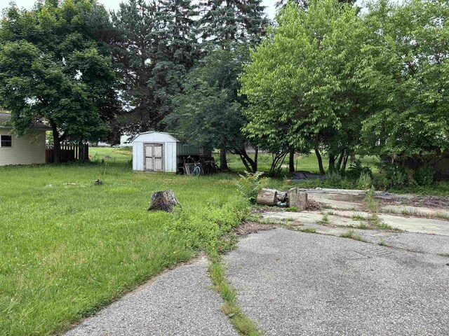 409 W State St, East Tawas, MI 48730 - photo 17