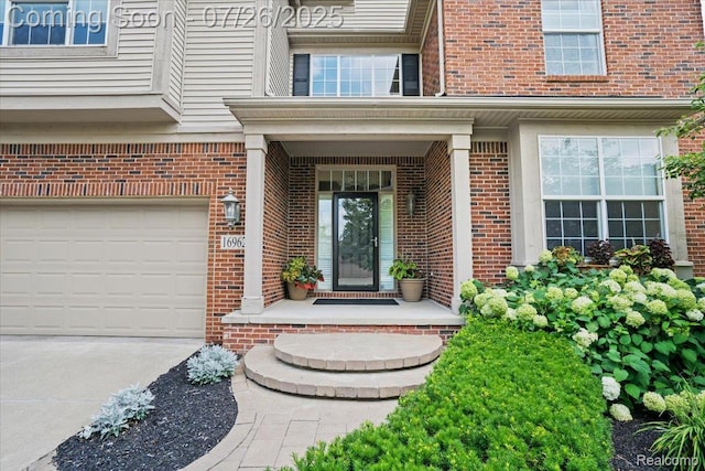 16962 Algonquin Dr, Northville, MI 48168 - photo 4