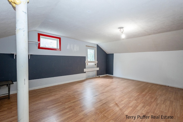 914 Leonard St NE, Grand Rapids, MI 49503 - photo 14