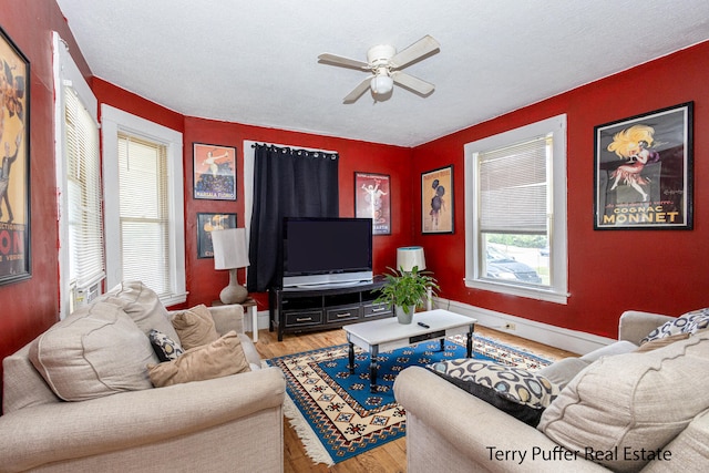 914 Leonard St NE, Grand Rapids, MI 49503 - photo 3