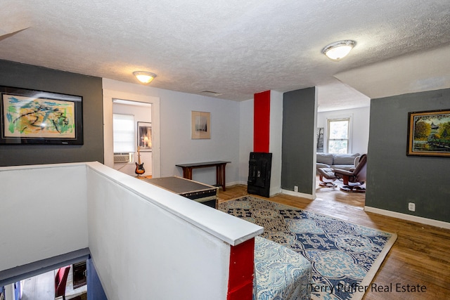 914 Leonard St NE, Grand Rapids, MI 49503 - photo 11