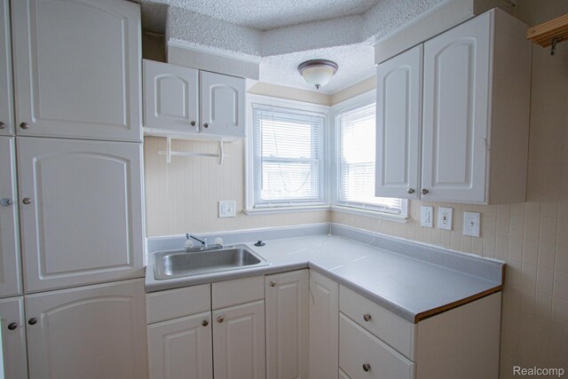 27047 Nanton St, Madison Heights, MI 48071 - photo 8