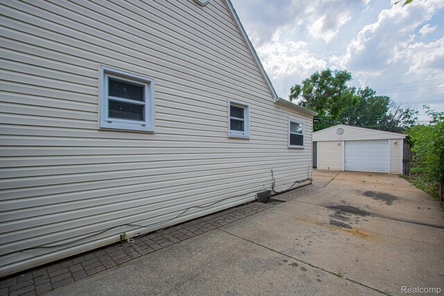 27047 Nanton St, Madison Heights, MI 48071 - photo 18