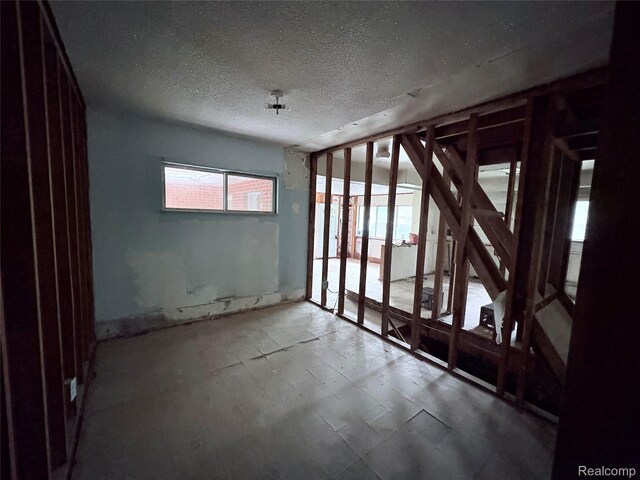25240 Muerland Rd, Southfield, MI 48033 - photo 12
