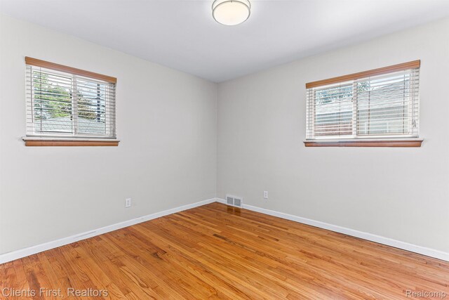 3945 Roosevelt Blvd, Dearborn Heights, MI 48125 - photo 21