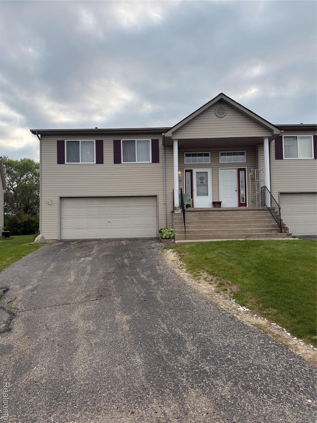 9542 Overlook Ct, Grand Blanc, MI 48439 - photo 1