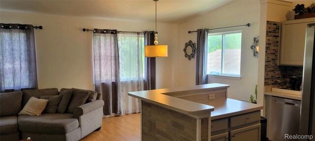 9542 Overlook Ct, Grand Blanc, MI 48439 - photo 5