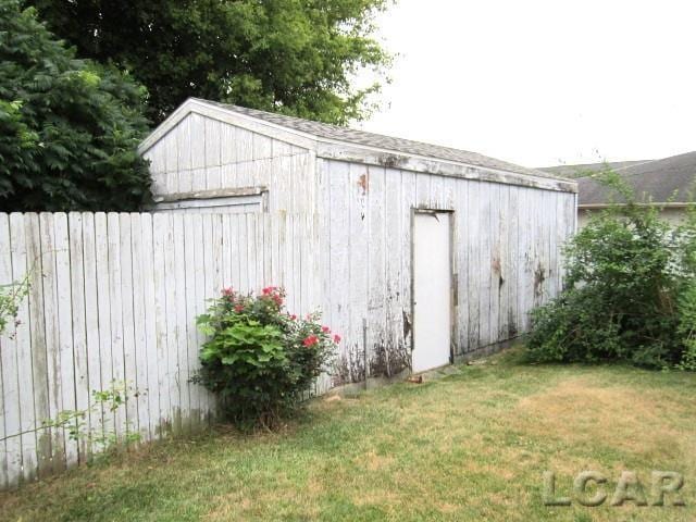 111 N Market St, Hudson, MI 49247 - photo 14