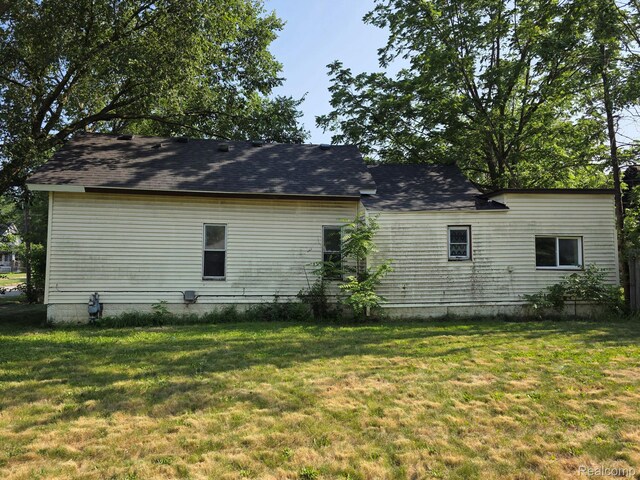402 Oak St, Saginaw, MI 48604 - photo 7