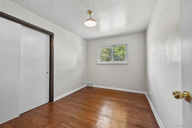 8630 N Evangeline St, Dearborn Heights, MI 48127 - photo 17