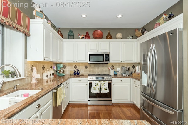 4617 Covington Ct, Rochester, MI 48306 - photo 15
