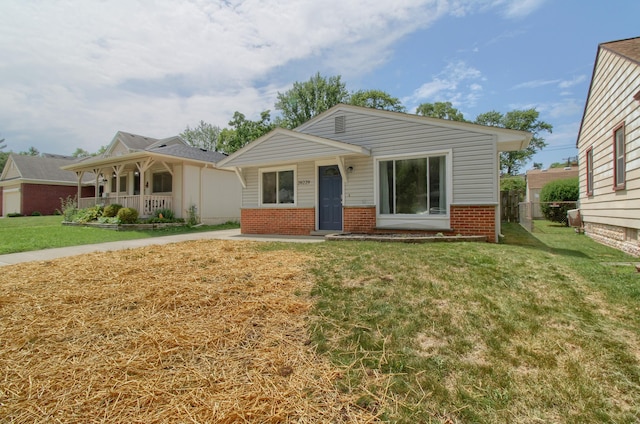 20229 Floral St, Livonia, MI 48152 - photo 2