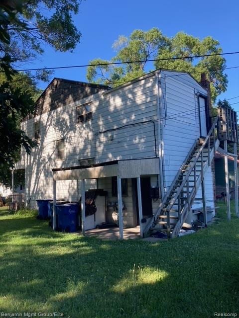 11358 E Rivard Ave, Warren, MI 48089 - photo 2