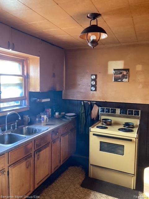 11358 E Rivard Ave, Warren, MI 48089 - photo 3