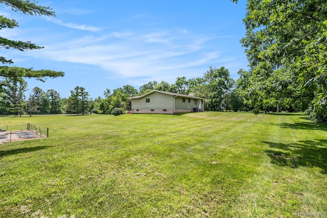1516 Ray Rd, Fenton, MI 48430 - photo 16