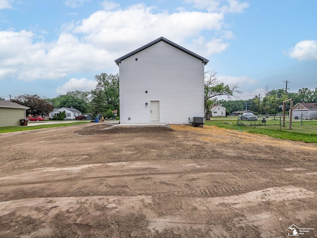 15604 Pine St, Monroe, MI 48161 - photo 32