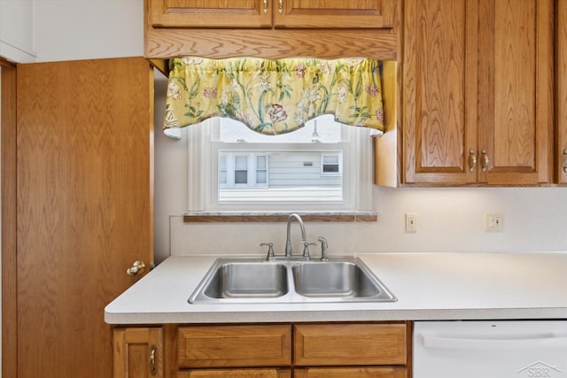 307 S Barclay St, Bay City, MI 48706 - photo 17