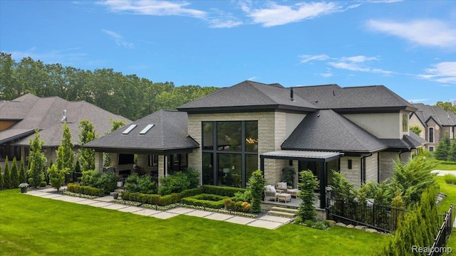 212 Enclave Ct, Rochester Hills, MI 48306 - photo 4