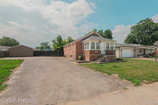 31507 Balmoral St, Garden City, MI 48135 - photo 2