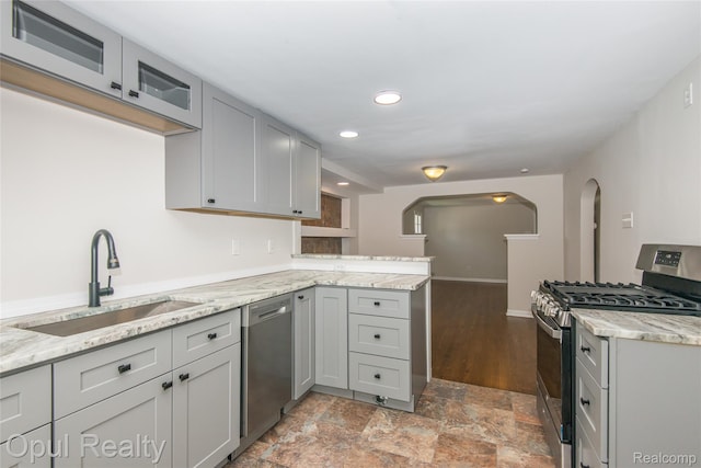 31507 Balmoral St, Garden City, MI 48135 - photo 9
