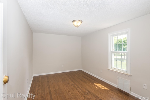 31507 Balmoral St, Garden City, MI 48135 - photo 12