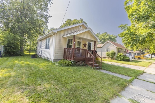 511 Sidney St, Bay City, MI 48706 - photo 3
