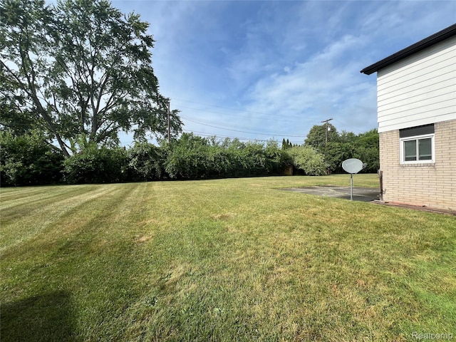 18172 Jeanette St, Southfield, MI 48075 - photo 3