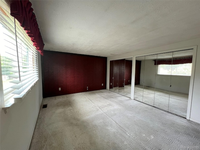 18172 Jeanette St, Southfield, MI 48075 - photo 26