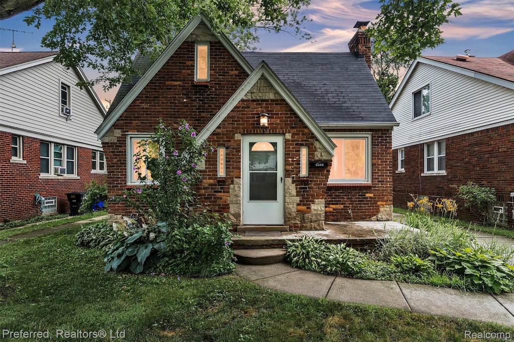 4422 Yorkshire Rd, Detroit, MI 48224 - photo 1