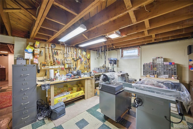 15290 Mclain Ave, Allen Park, MI 48101 - photo 32