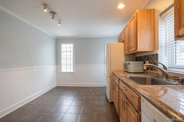 205 W Tacoma St, Clawson, MI 48017 - photo 9