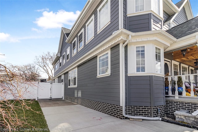 22324 Nowlin St, Dearborn, MI 48124 - photo 68