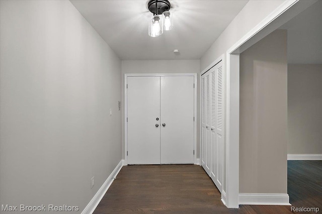 4041 W Maple Rd Unit 101, Bloomfield Hills, MI 48301 - photo 2