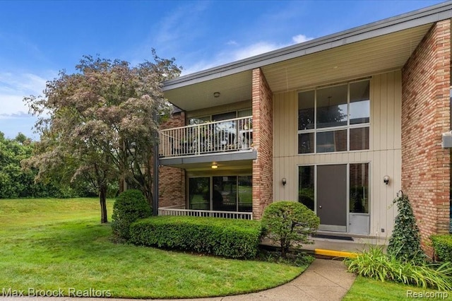 4041 W Maple Rd Unit 101, Bloomfield Hills, MI 48301 - photo 1