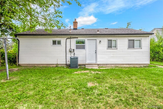 21732 Wellington Ave, Warren, MI 48089 - photo 18